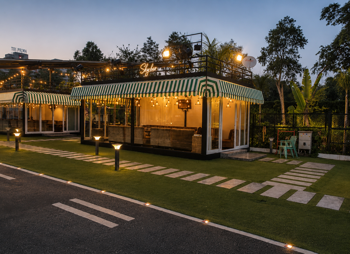 Terminal C Jurasik Park View 20